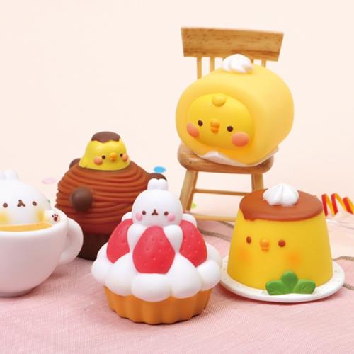 Molang Dessert Cafe Figure