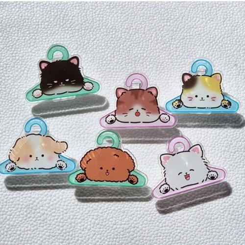 Laundry Kitty Acrylic Clip