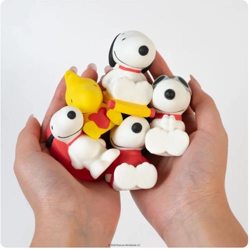 Snoopy &amp; Peanuts Day Squishy Capsule Toys - Series 1