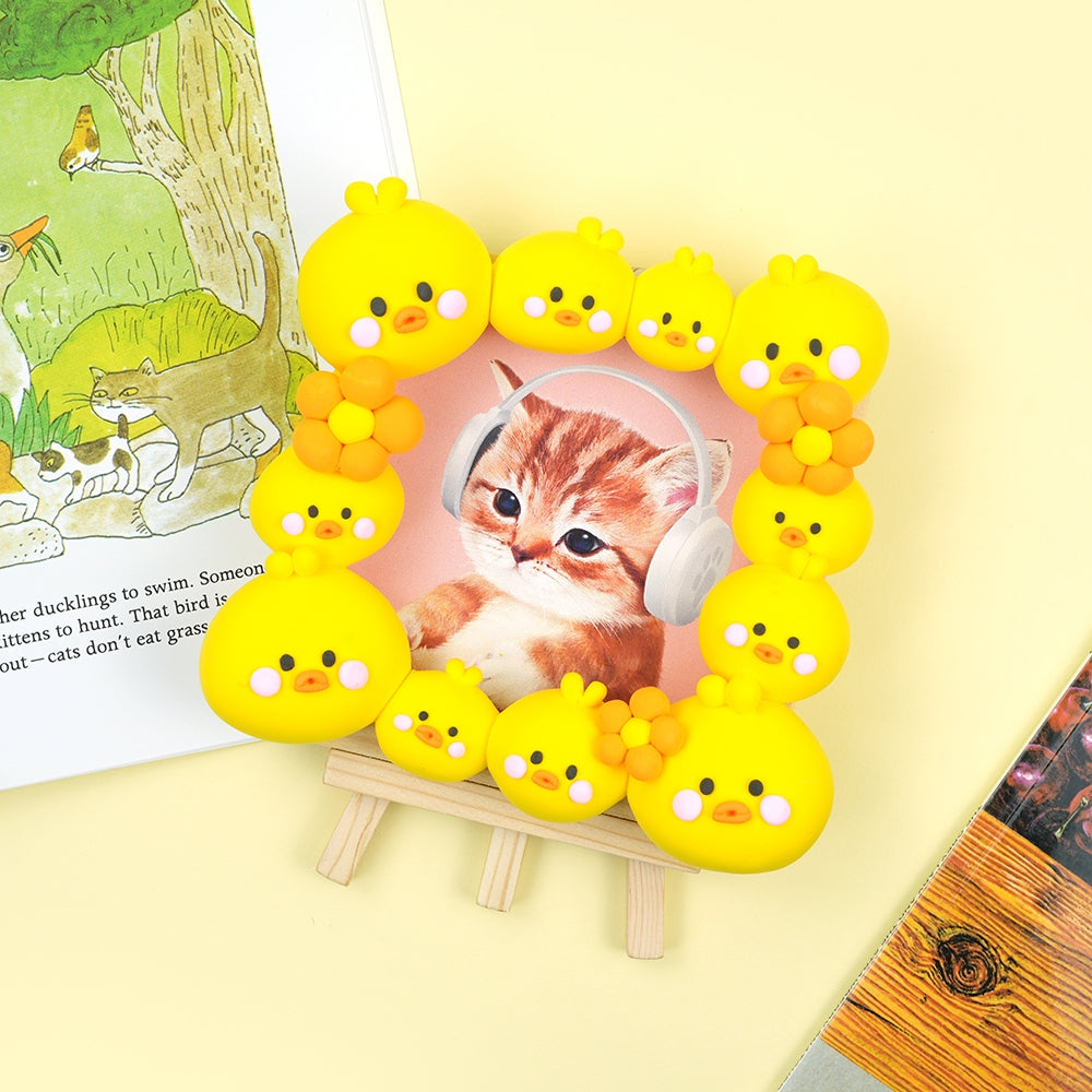 Pocket Friends Making A Clay Frame Set