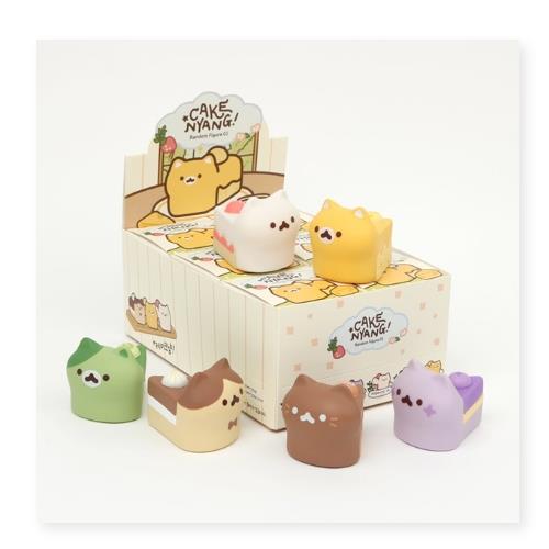 Cake Nyang Random Blind Box Figure Vol. 1