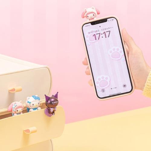 Sanrio Cinnamoroll Meow Peekaboo Figure