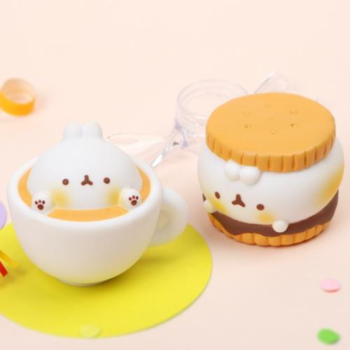 Molang Dessert Cafe Figure