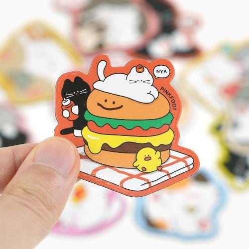 Nyang Nyang Magnet