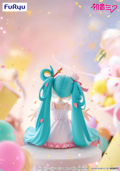 Hatsune Miku 10th Anniversary Noodle Stopper Figure