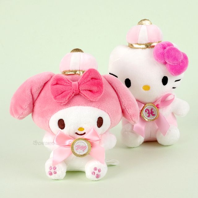 My Melody Crown Keychain